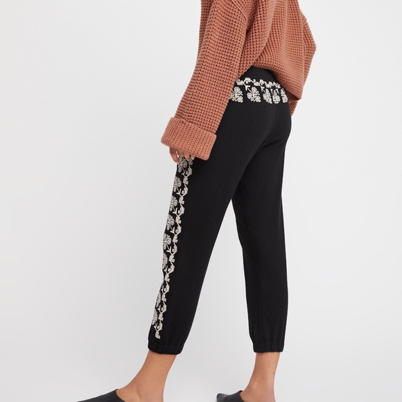 Free People One Danube sweats - Picture 2 of 7